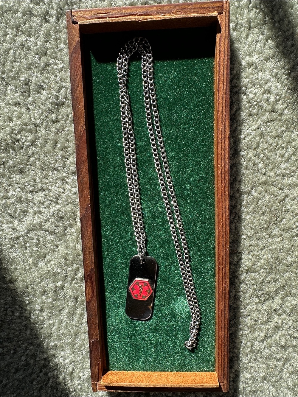 Stainless Steel Medical Alert Necklace Anti-Coagulants engraved on back